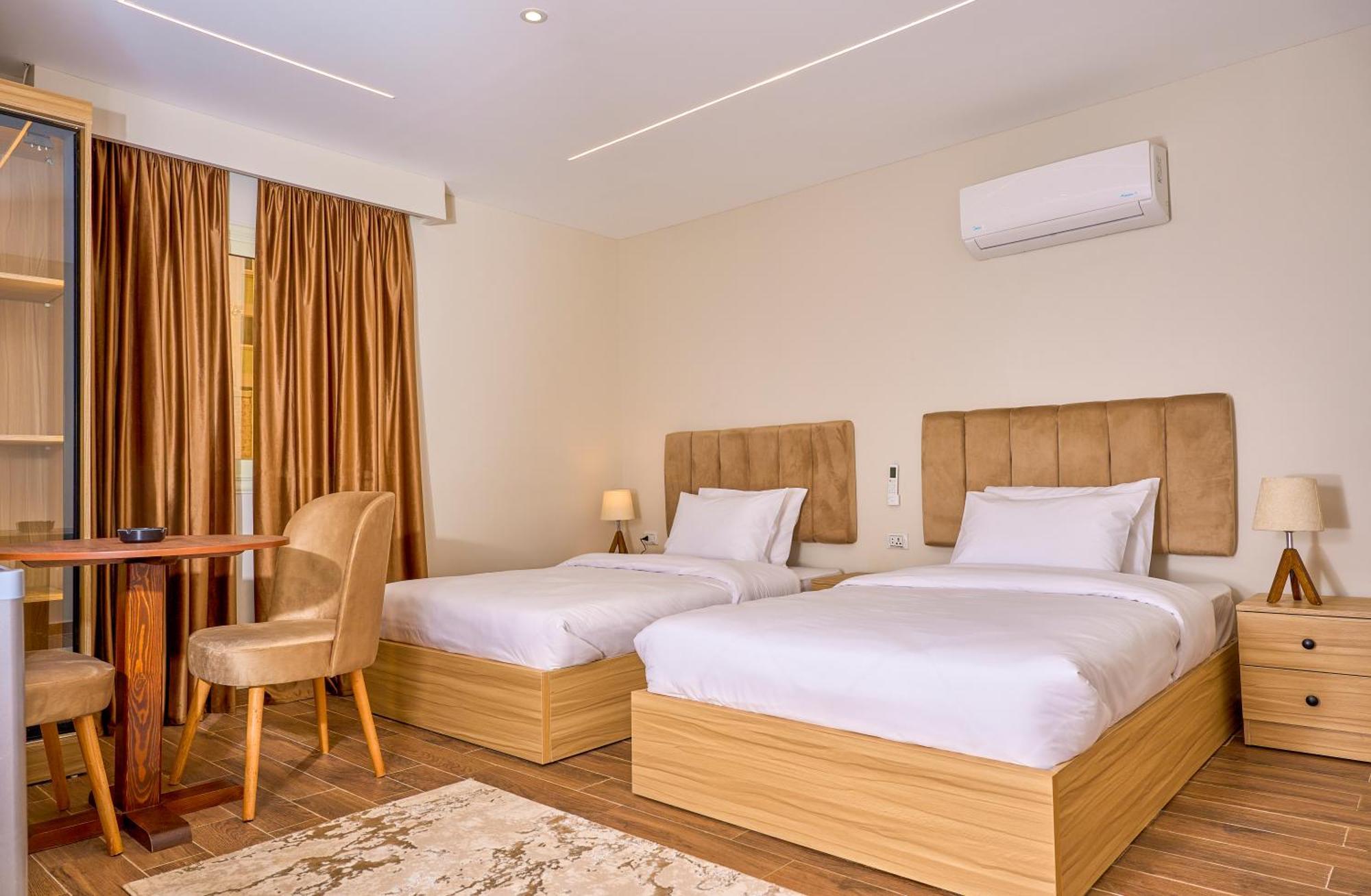 Albergue Rotana Pyramids View Nazlet el-Sîsi Exterior foto